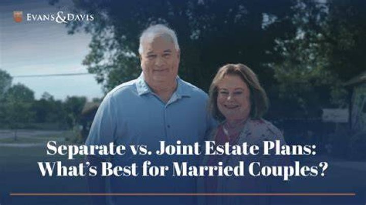 Can a married couple have separate assets?
